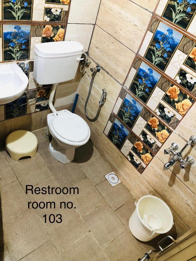 Rukmavati Guest House Mundra Экстерьер фото