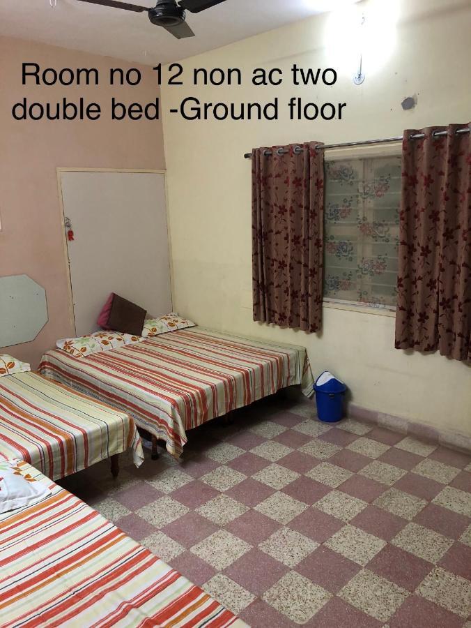 Rukmavati Guest House Mundra Экстерьер фото