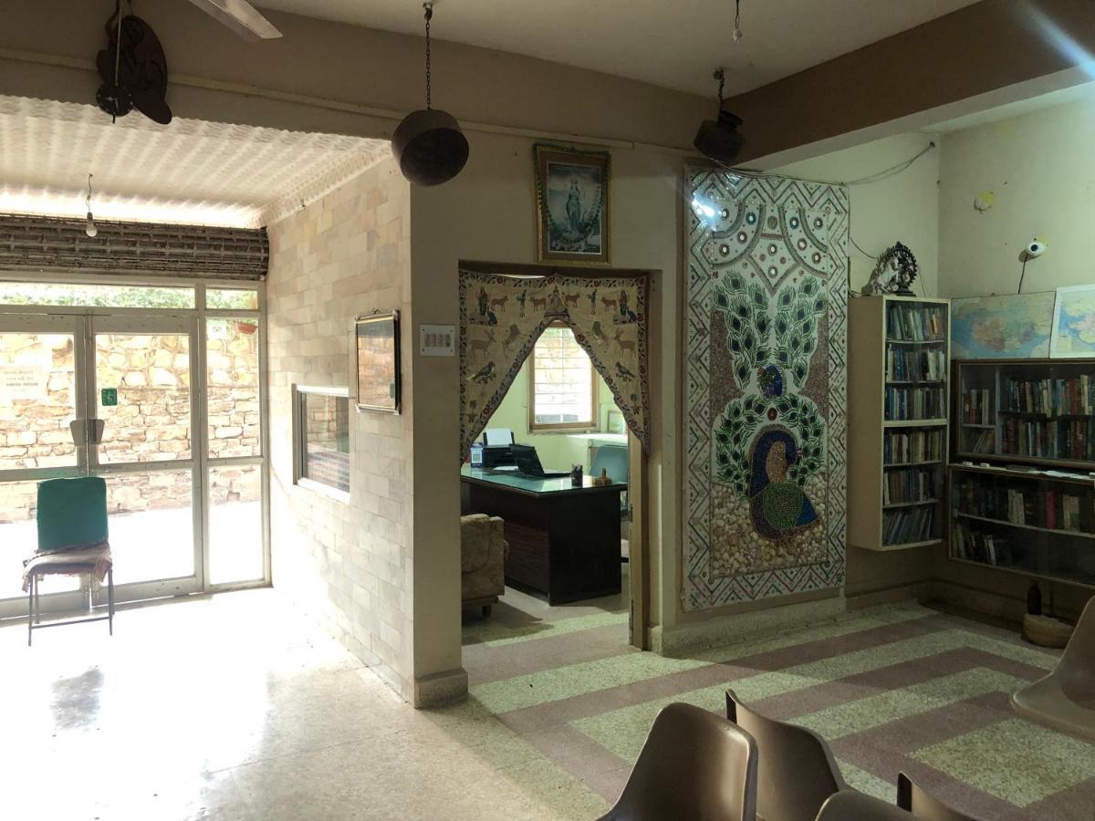 Rukmavati Guest House Mundra Экстерьер фото